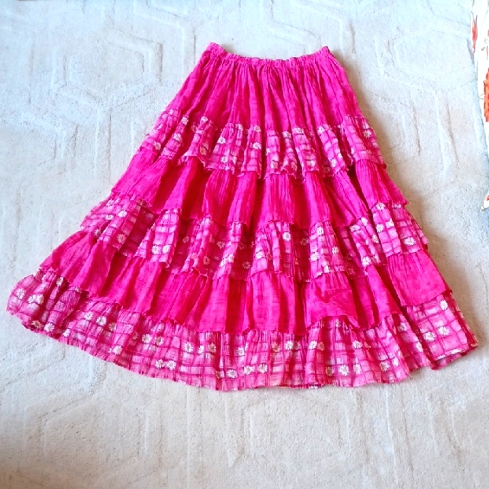 Vintg.Howard Wolf 💗 Pink Gathered  Tiered Maxi Skirt With Small Daiseys W-10/12